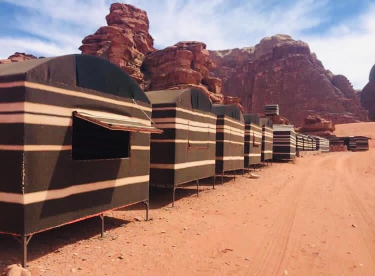 Hotel Sunrise Camp Wadi Rum Exterior foto