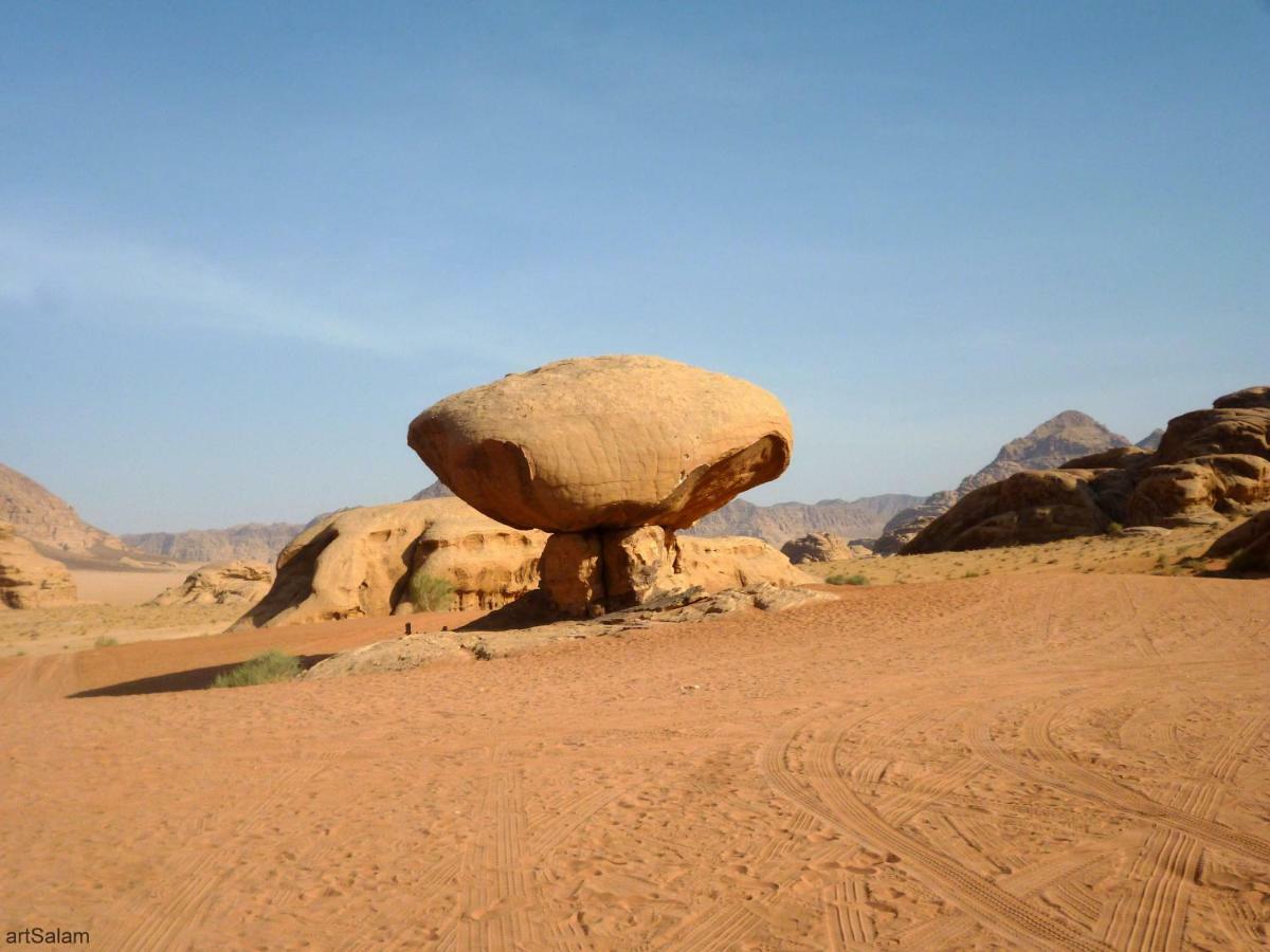 Hotel Sunrise Camp Wadi Rum Exterior foto